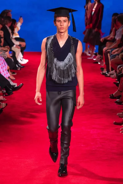 Look 56